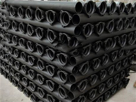 两当雨季来临，金利建材助您构建坚固排水系统